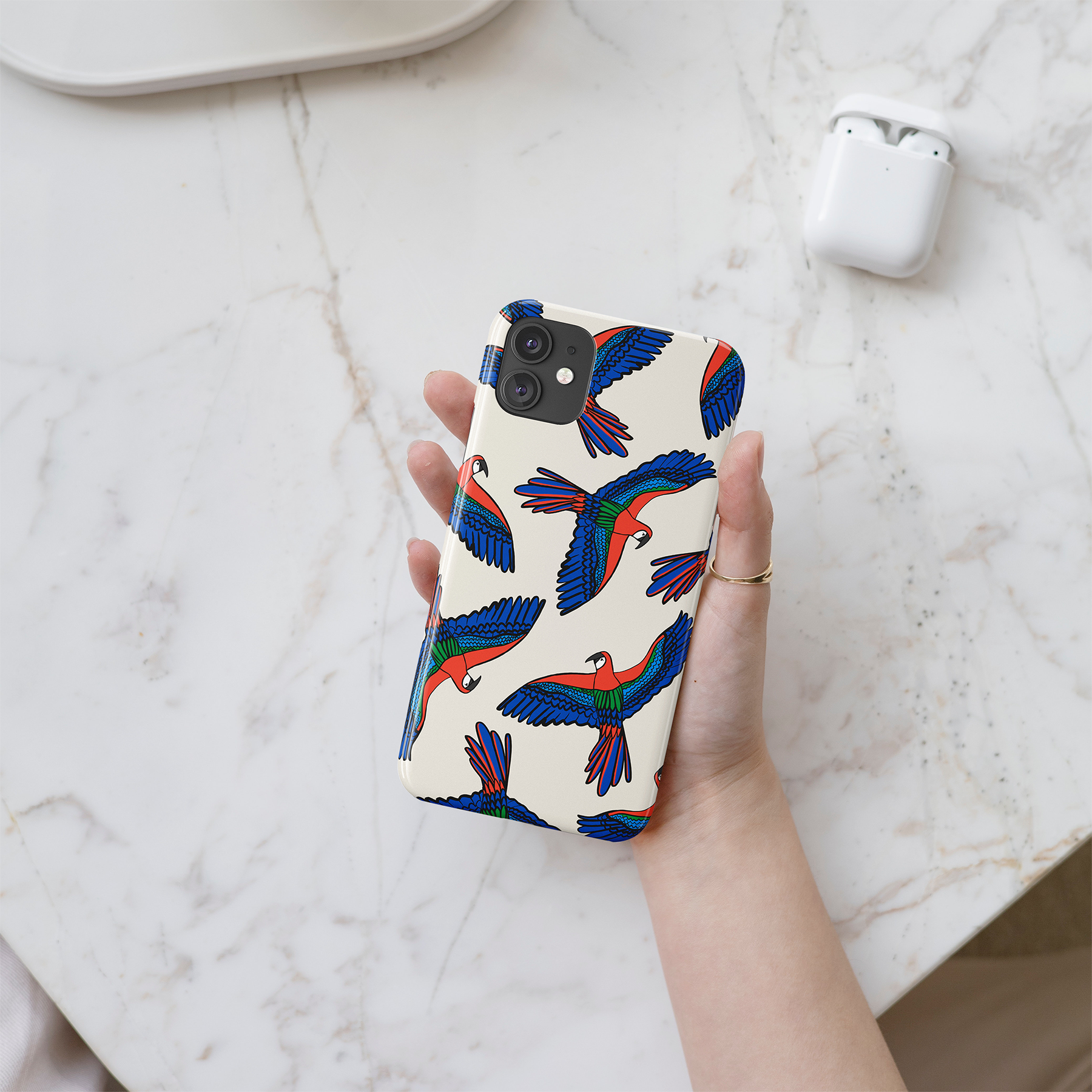 What's the Difference between Matte and Gloss in Phone Cases? Harper & Blake What's the Difference between Matte and Gloss in Phone Cases? Harper & Blake