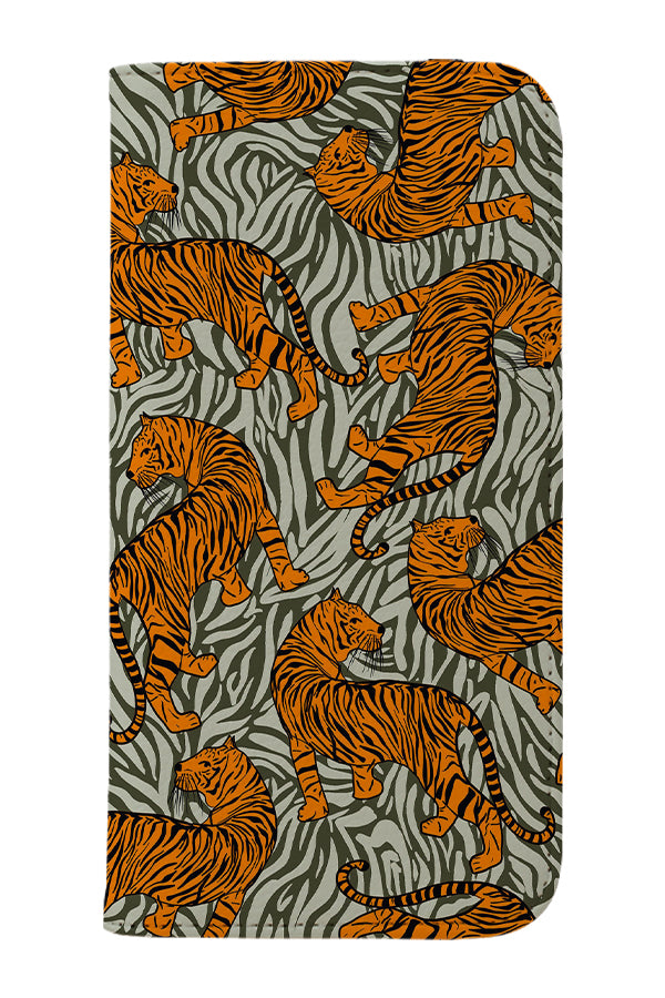 Tiger Skin Print Wallet Phone Case (Khaki)