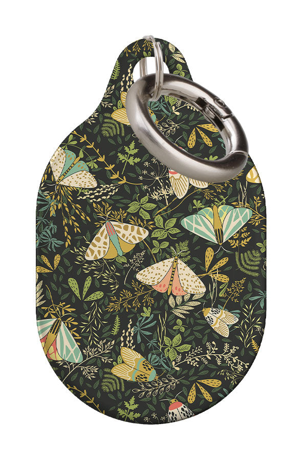 Microscopic Worlds by Garabateo AirTag Case (Green) | Harper & Blake