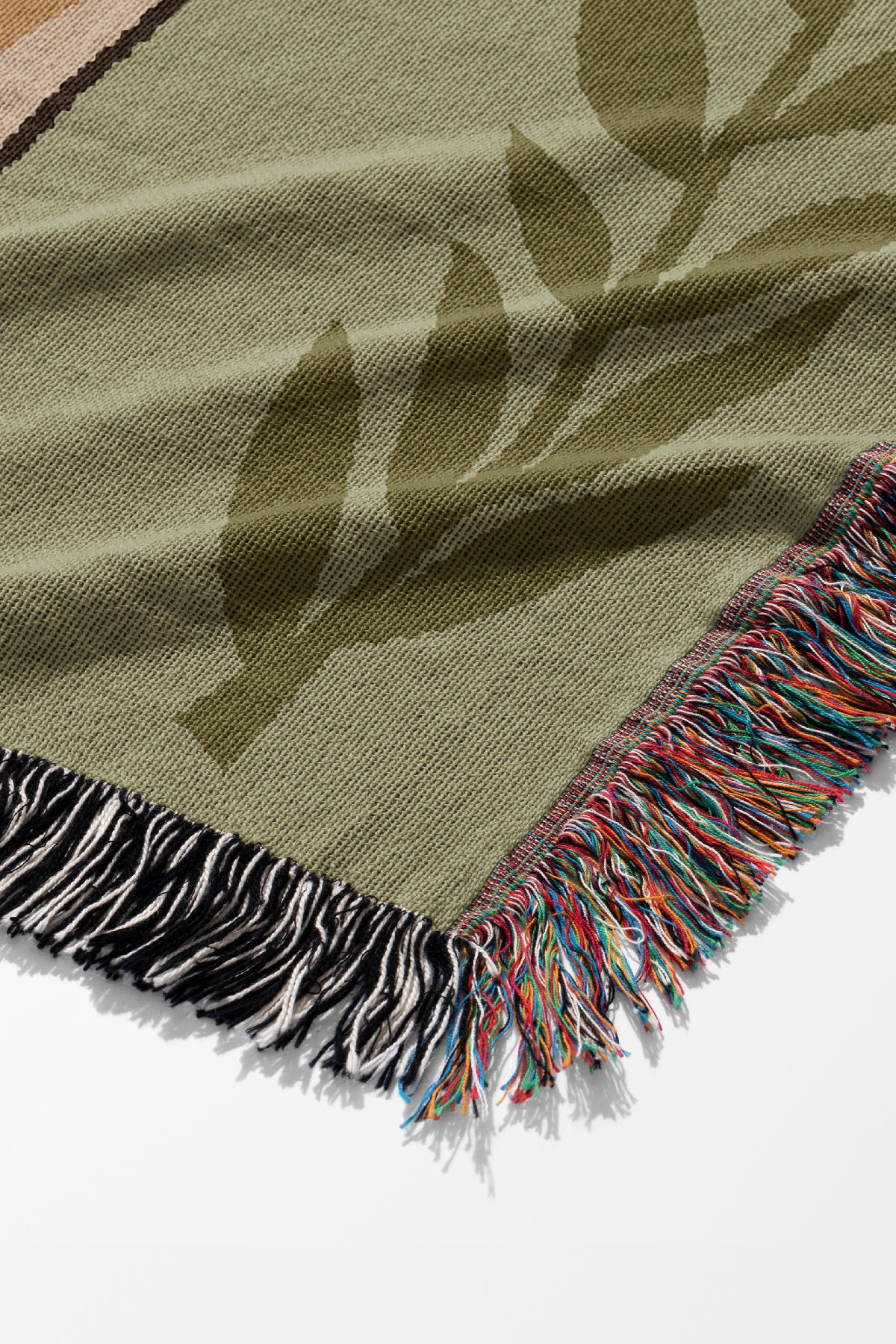 Lion Throw Jacquard Woven Blanket (Green) | Harper & Blake 