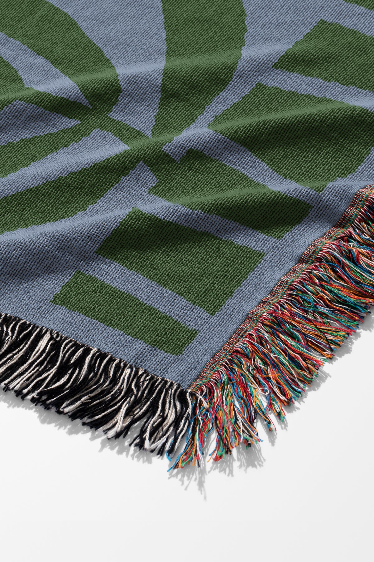 Lounging Leopard Jacquard Woven Blanket (Multi) | Harper & Blake 