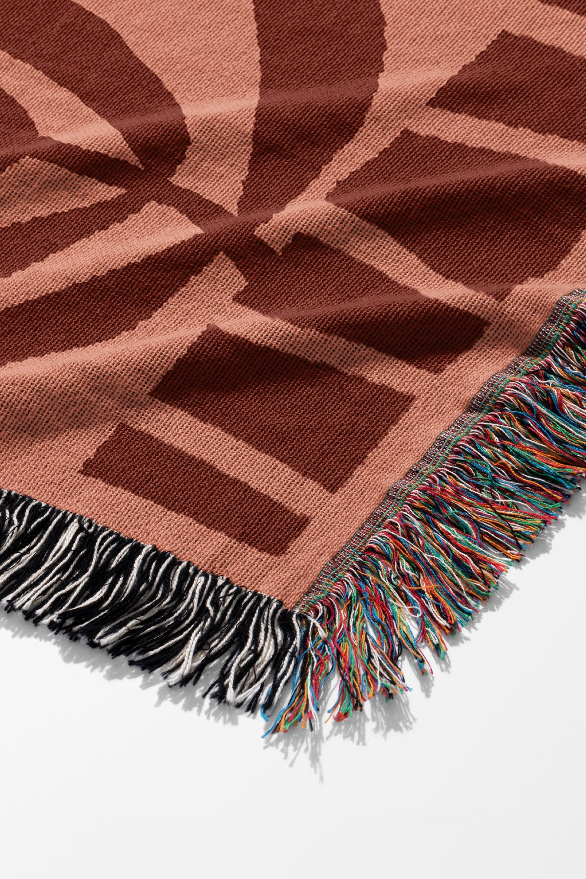 Lounging Leopard Jacquard Woven Blanket (Pink) | Harper & Blake 