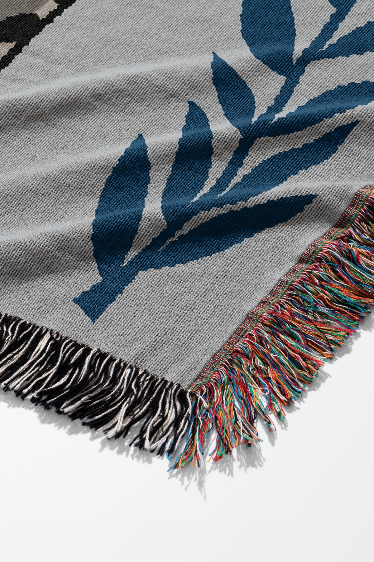 Lynx Throw Jacquard Woven Blanket (Blue) | Harper & Blake 