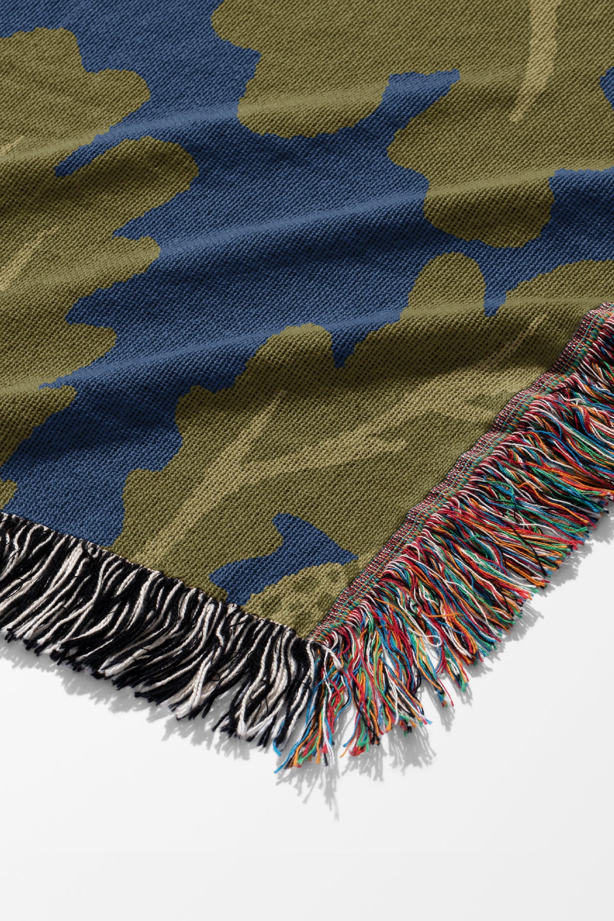 The Oak Throw Jacquard Woven Blanket (Dark Blue) | Harper & Blake