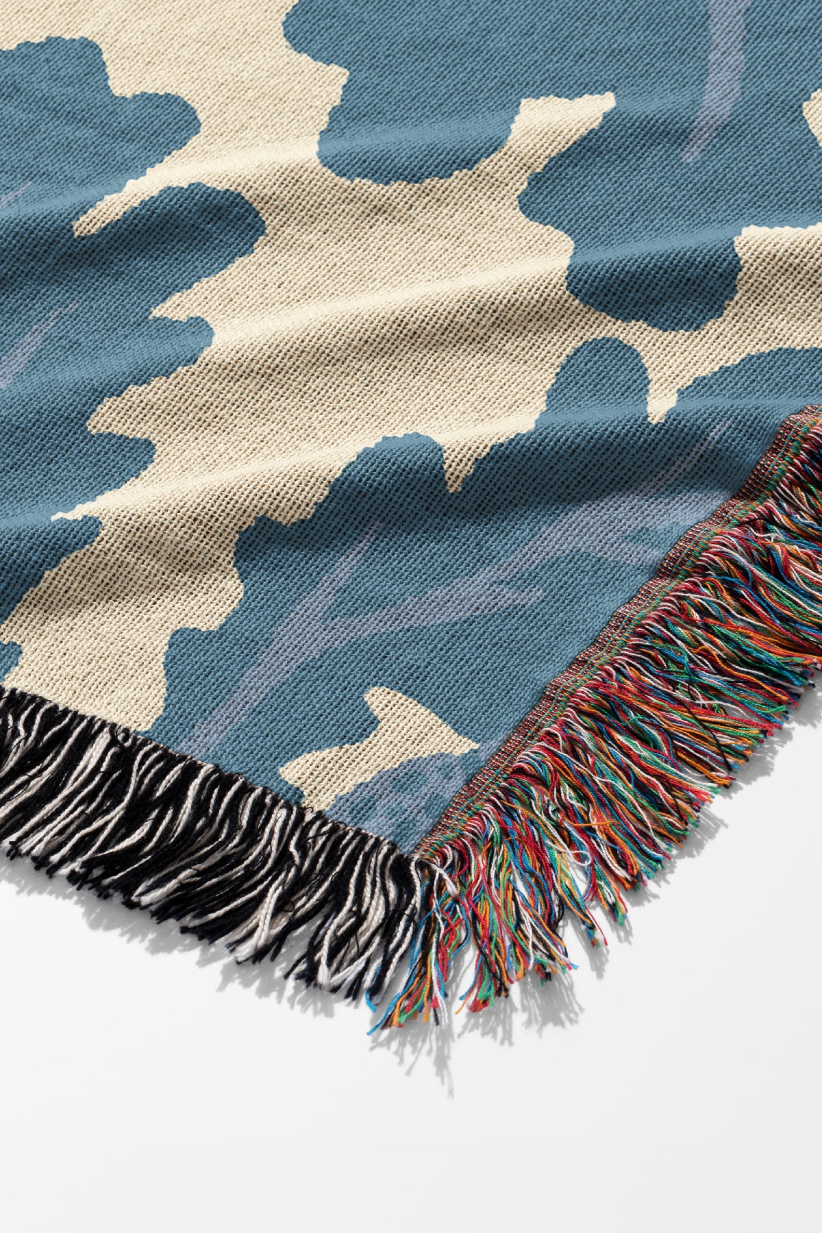 The Oak Throw Jacquard Woven Blanket (Off-White & Blue) | Harper & Blake