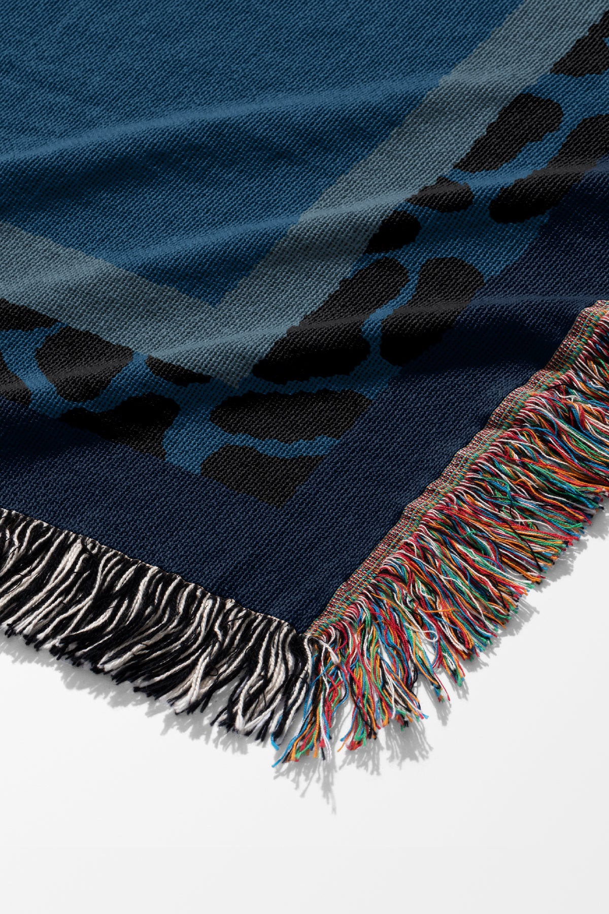 Three Leopards Jacquard Woven Blanket (Blue) | Harper & Blake