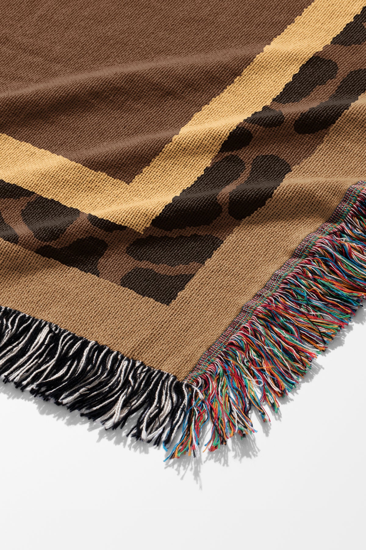 Three Leopards Jacquard Woven Blanket (Brown) | Harper & Blake