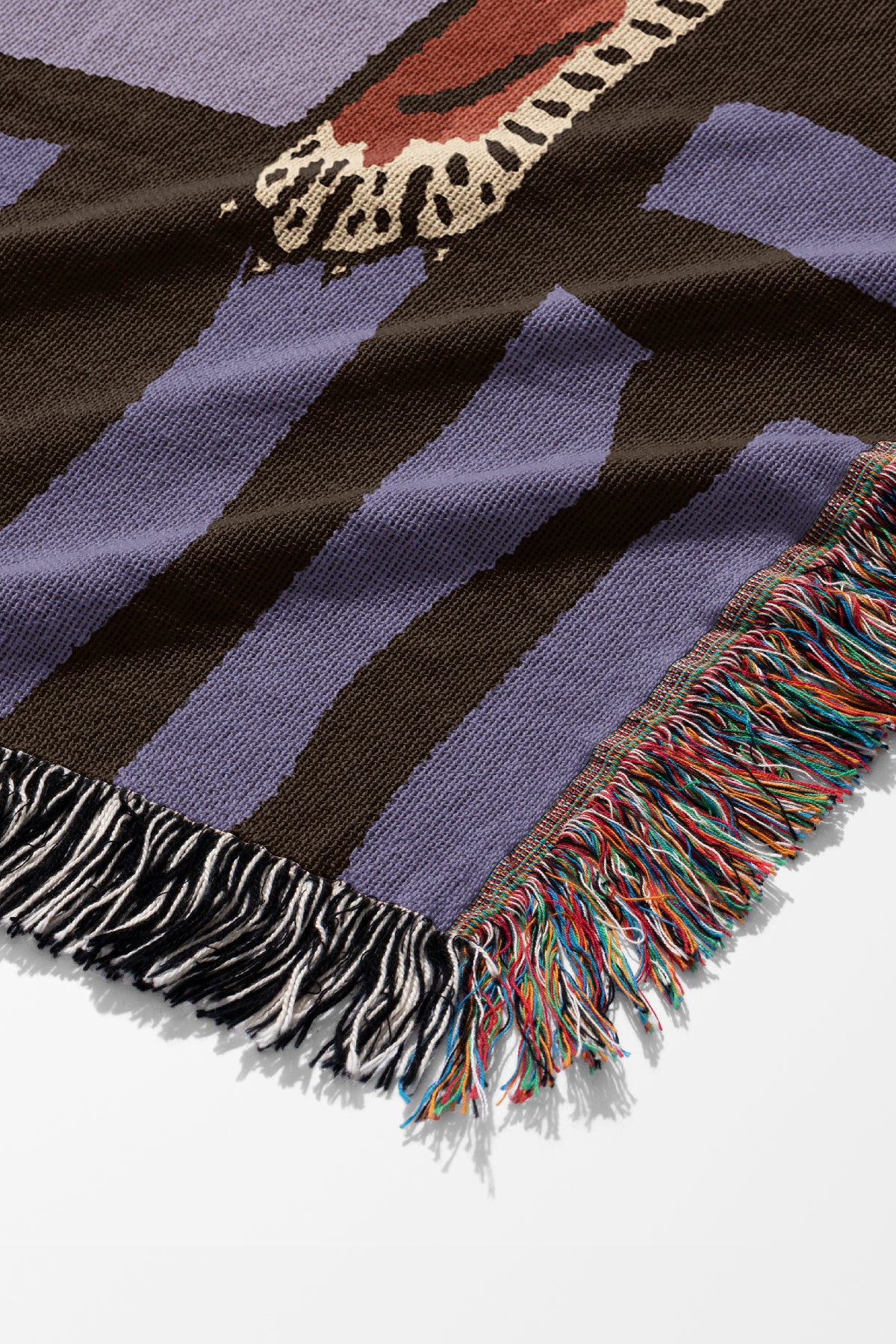 Tiger Placement Jacquard Woven Blanket (Lilac) | Harper & Blake