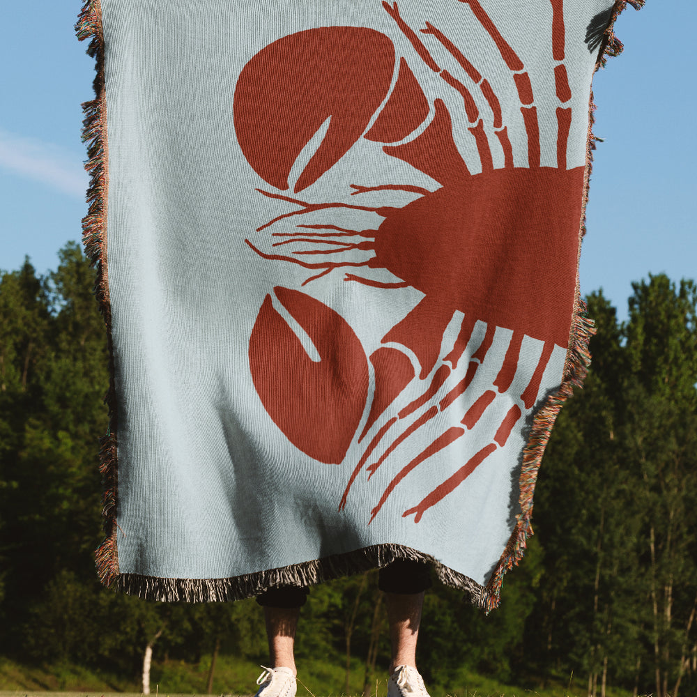 
                  
                    Up-Close Lobster Jacquard Woven Blanket (Blue) | Harper & Blake
                  
                