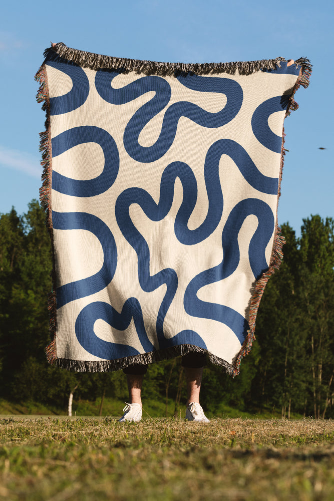 Swirl Lines Abstract Jacquard Woven Blanket (Cream Blue) | Harper & Blake