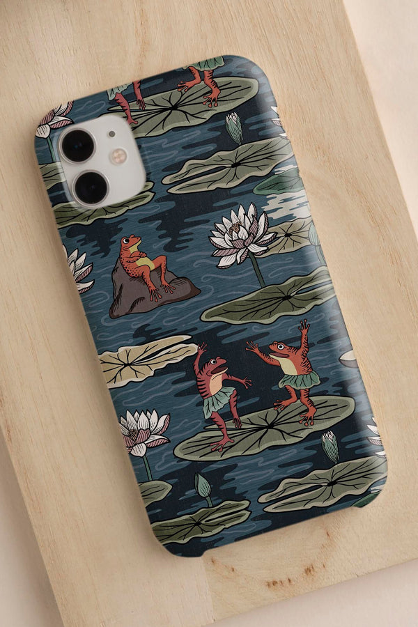Phone case with a frog pattern with lilypads 