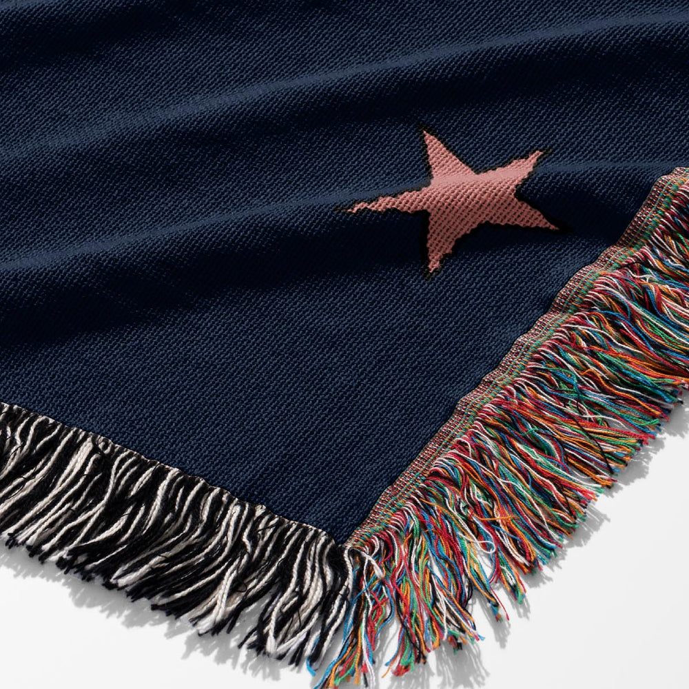 
                  
                    Two Star Tigers Jacquard Woven Blanket (Deep Blue) | Harper & Blake
                  
                