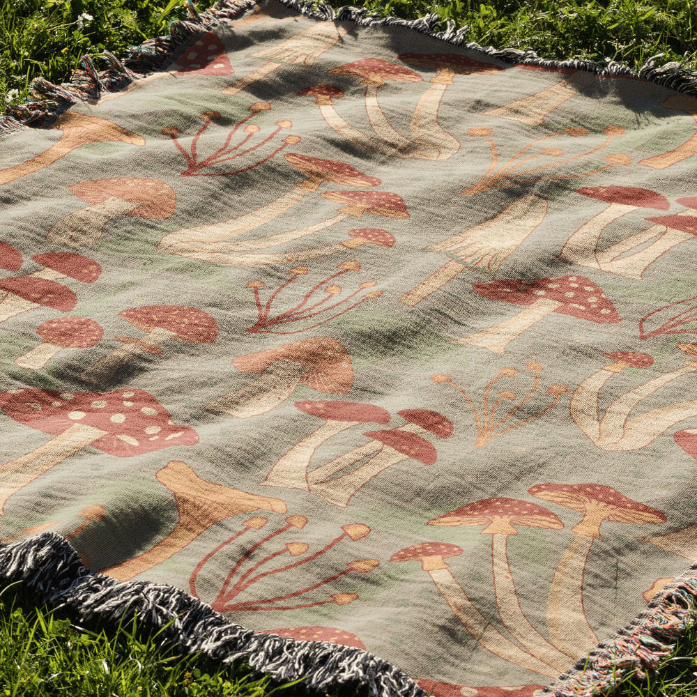 
                  
                    Fabulous Funghi Jacquard Woven Blanket (Green) | Harper & Blake
                  
                