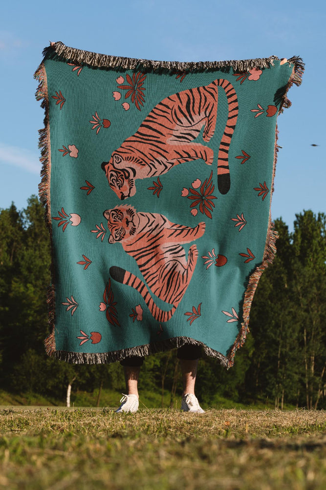 Two Floral Tigers Jacquard Woven Blanket (Blue) | Harper & Blake